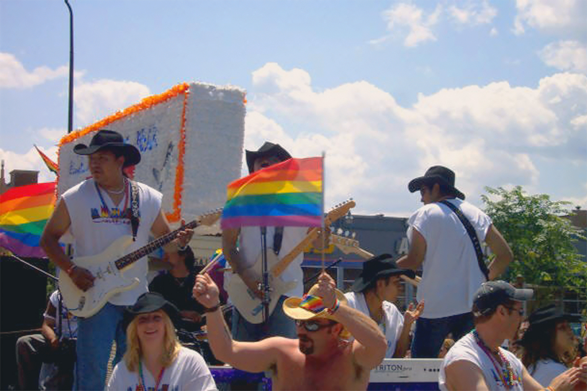Pride04 074
