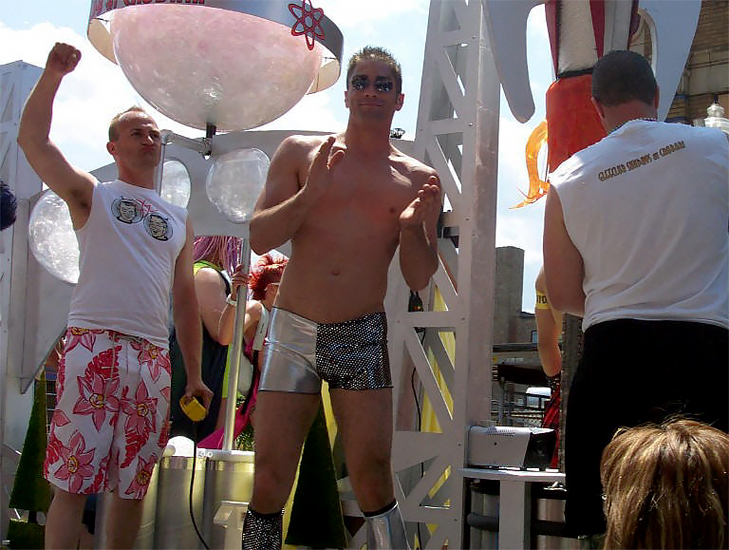 Pride04 098