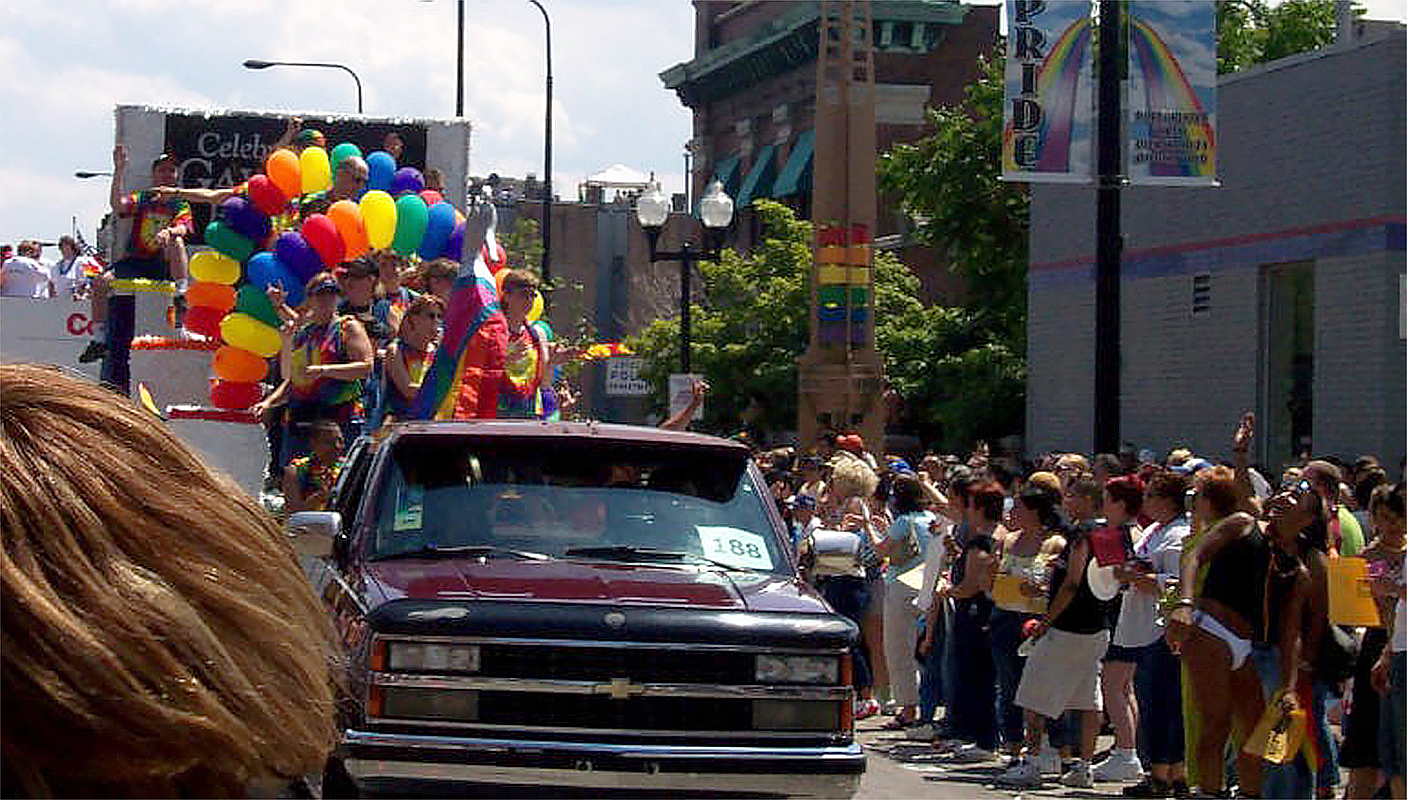 Pride04 101