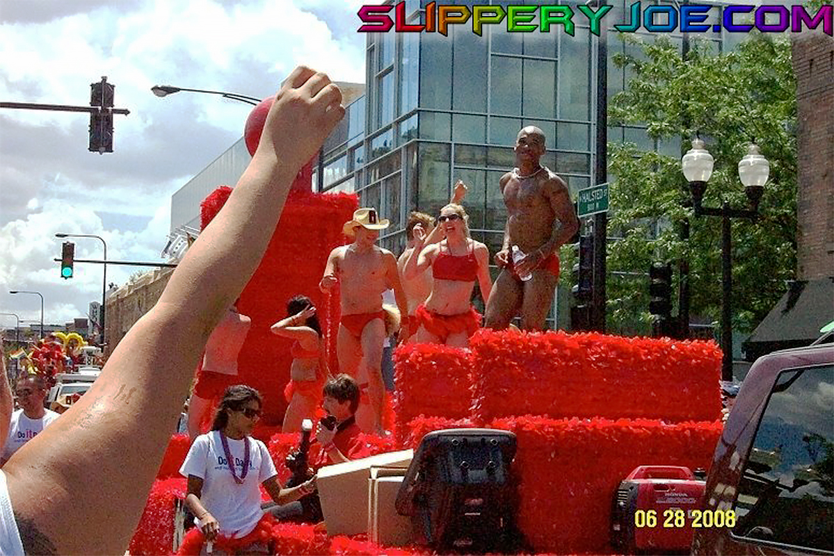 Pride08 025