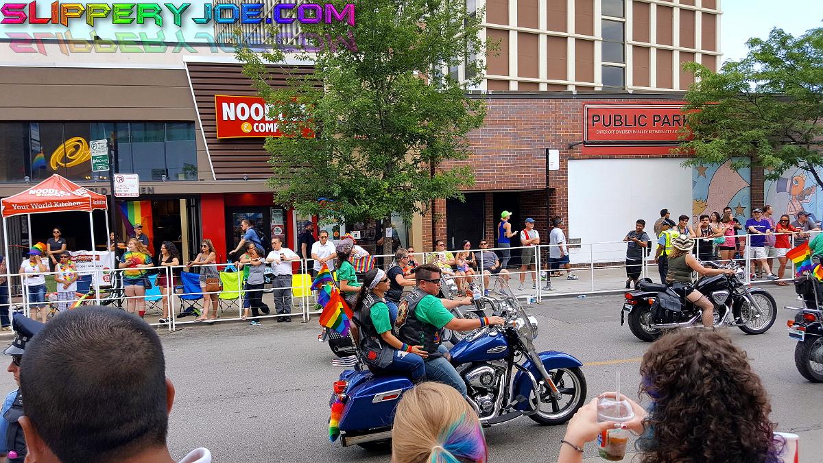 parade 027