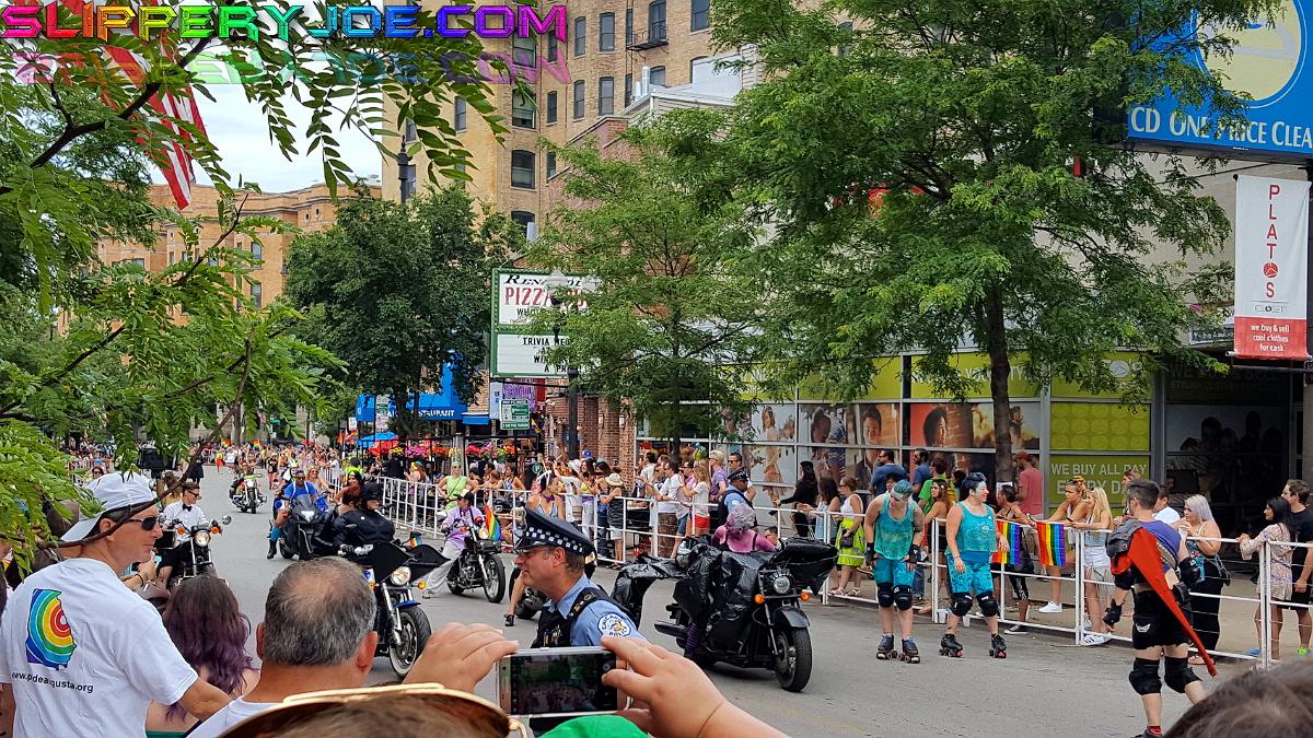 parade 040