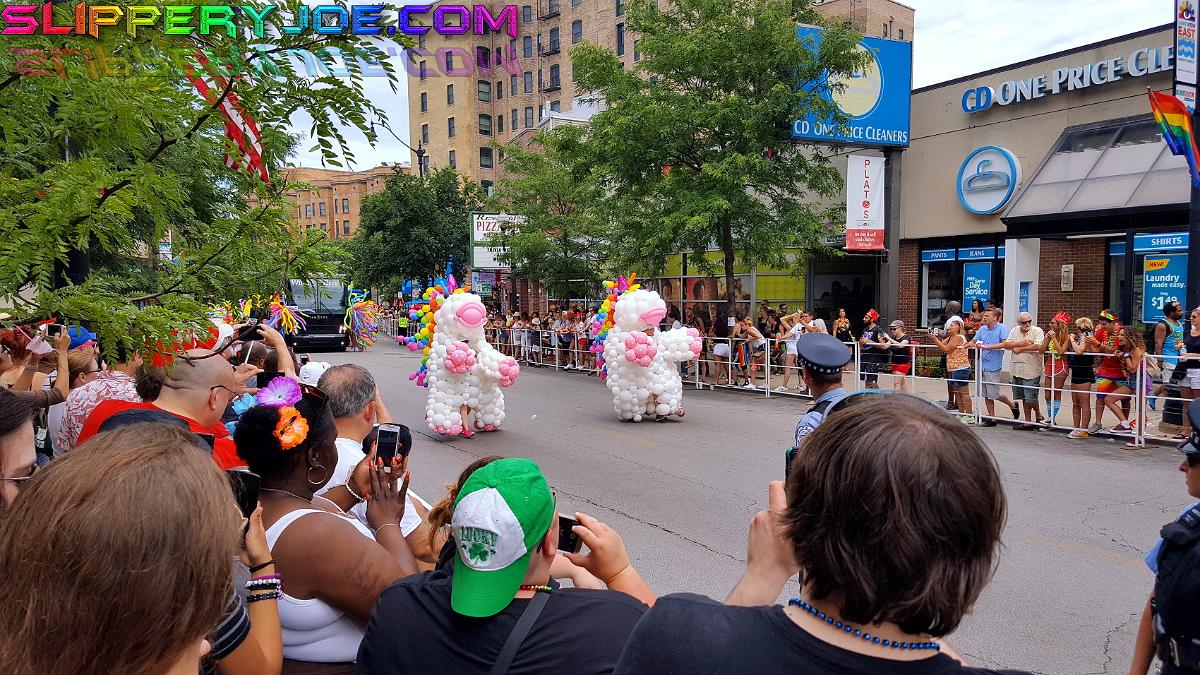 parade 075