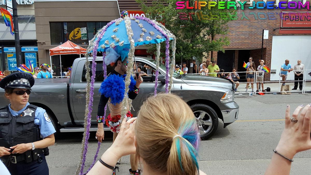 parade 097