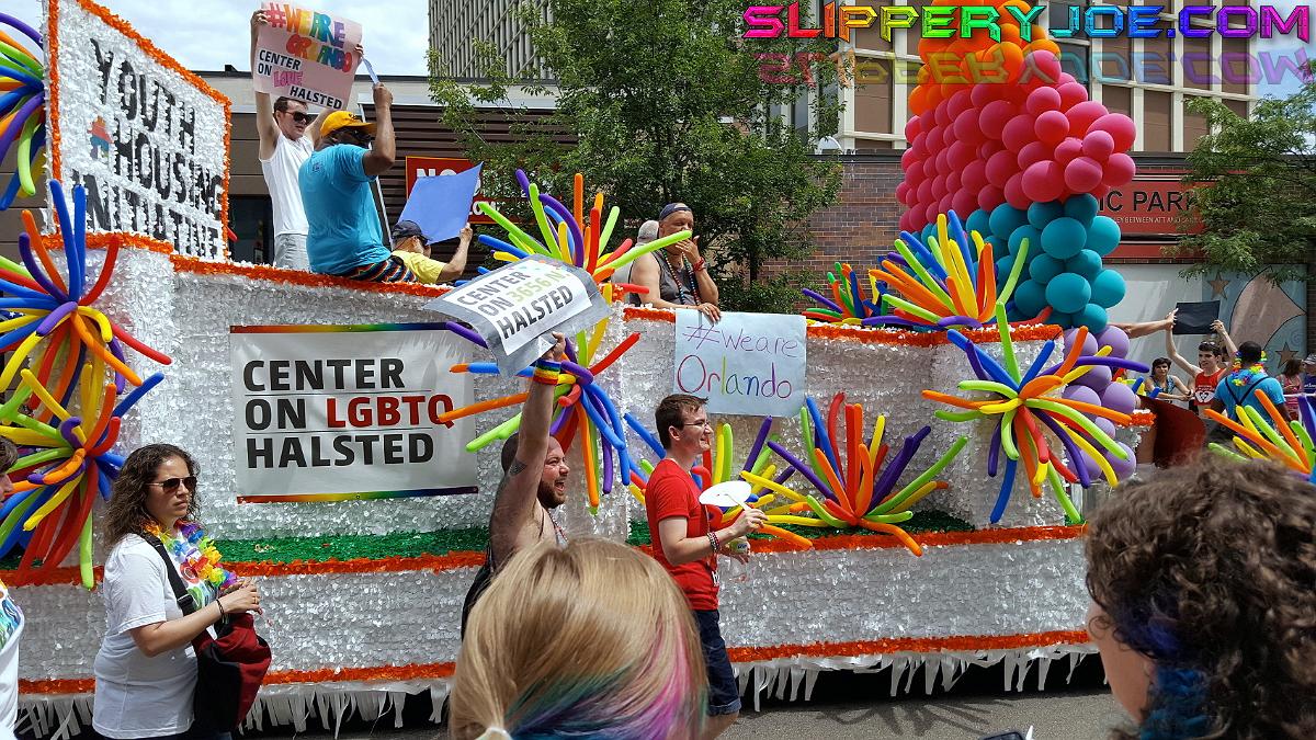 parade 099