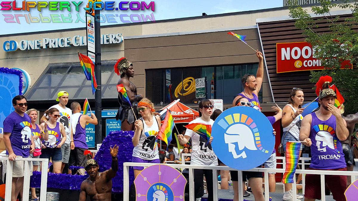 parade 212