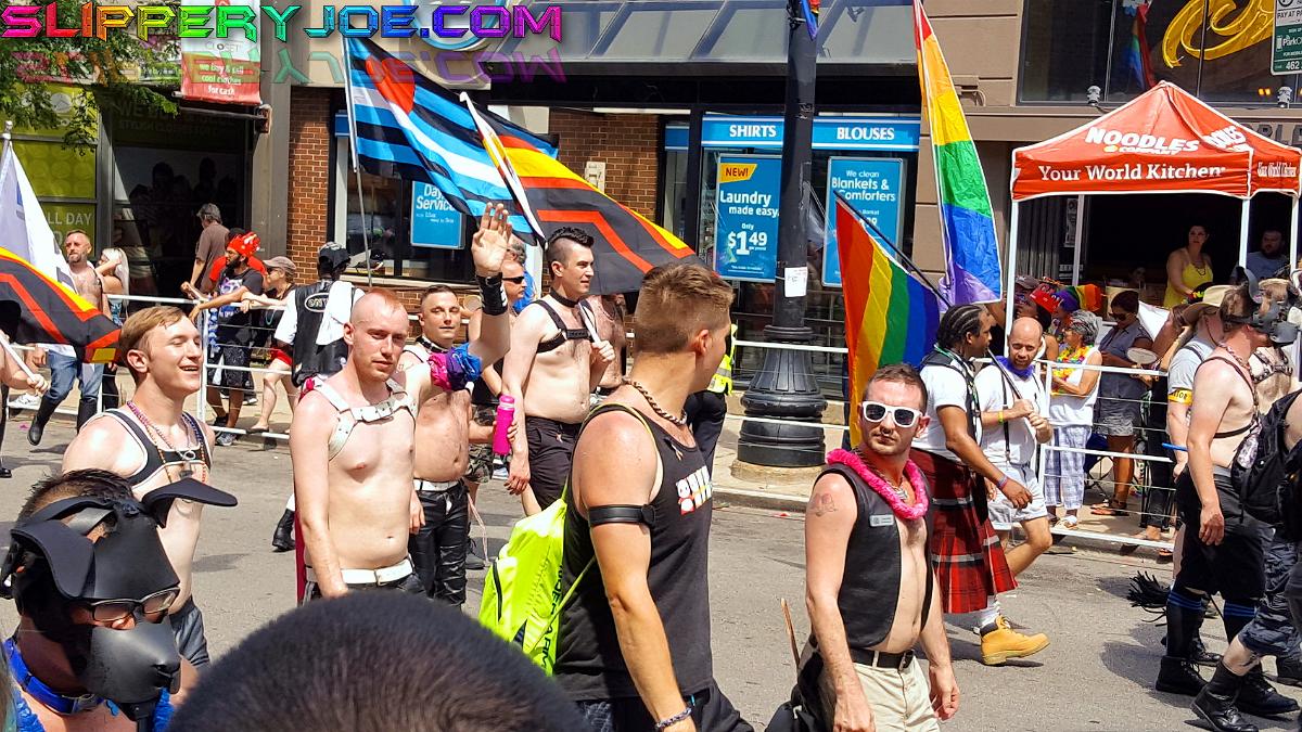 parade 221