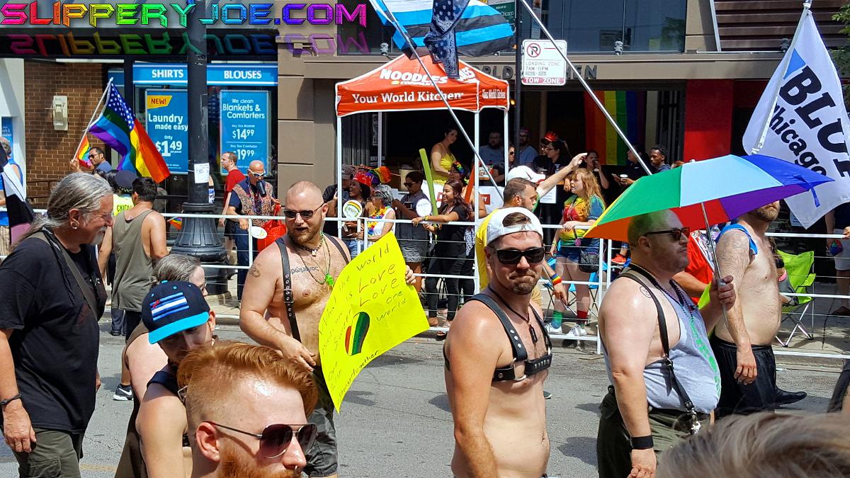 parade 224