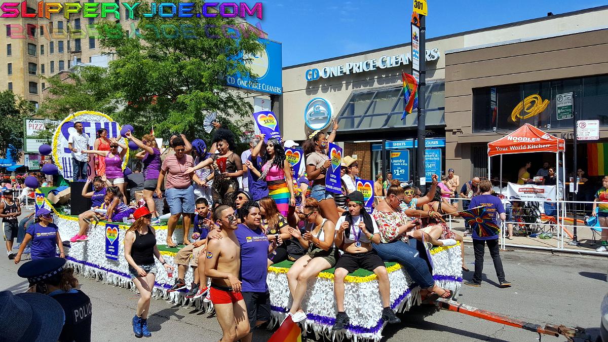 parade 252