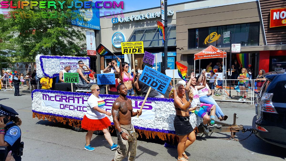 parade 256