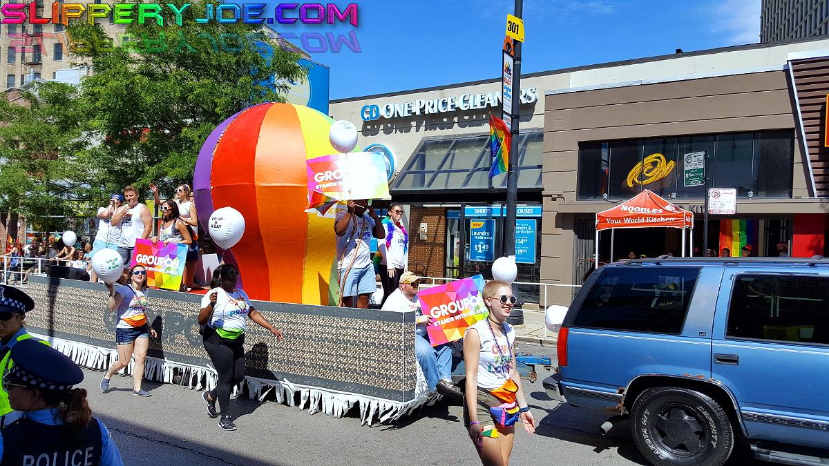 parade 284