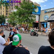 parade 025