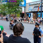 parade 044