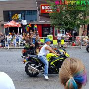 parade 046