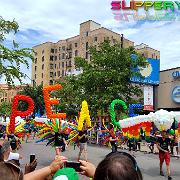 parade 071