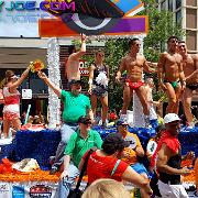 parade 113