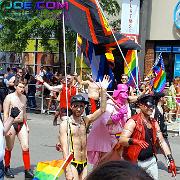 parade 225