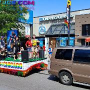 parade 253