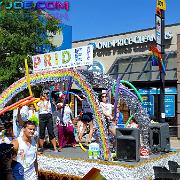 parade 277