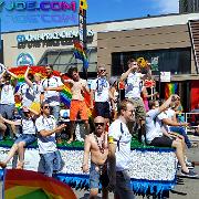 parade 285