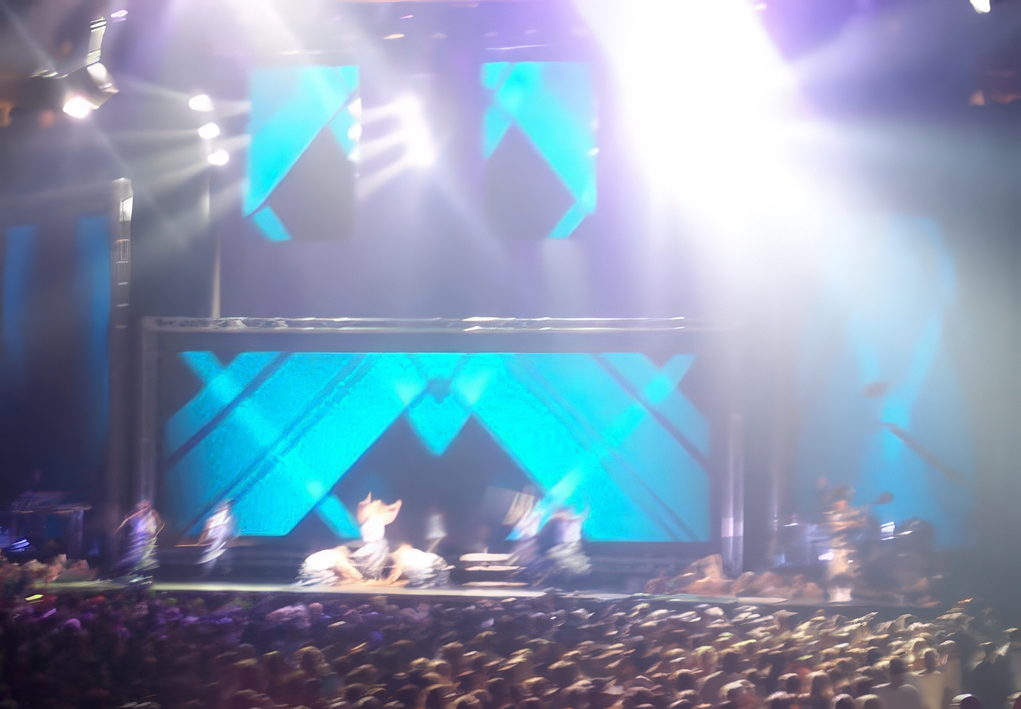 madonna04 16