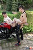 Alexander Dorch, Shane Hirch